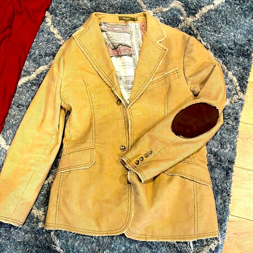 Roar corduroy jacket size 38.